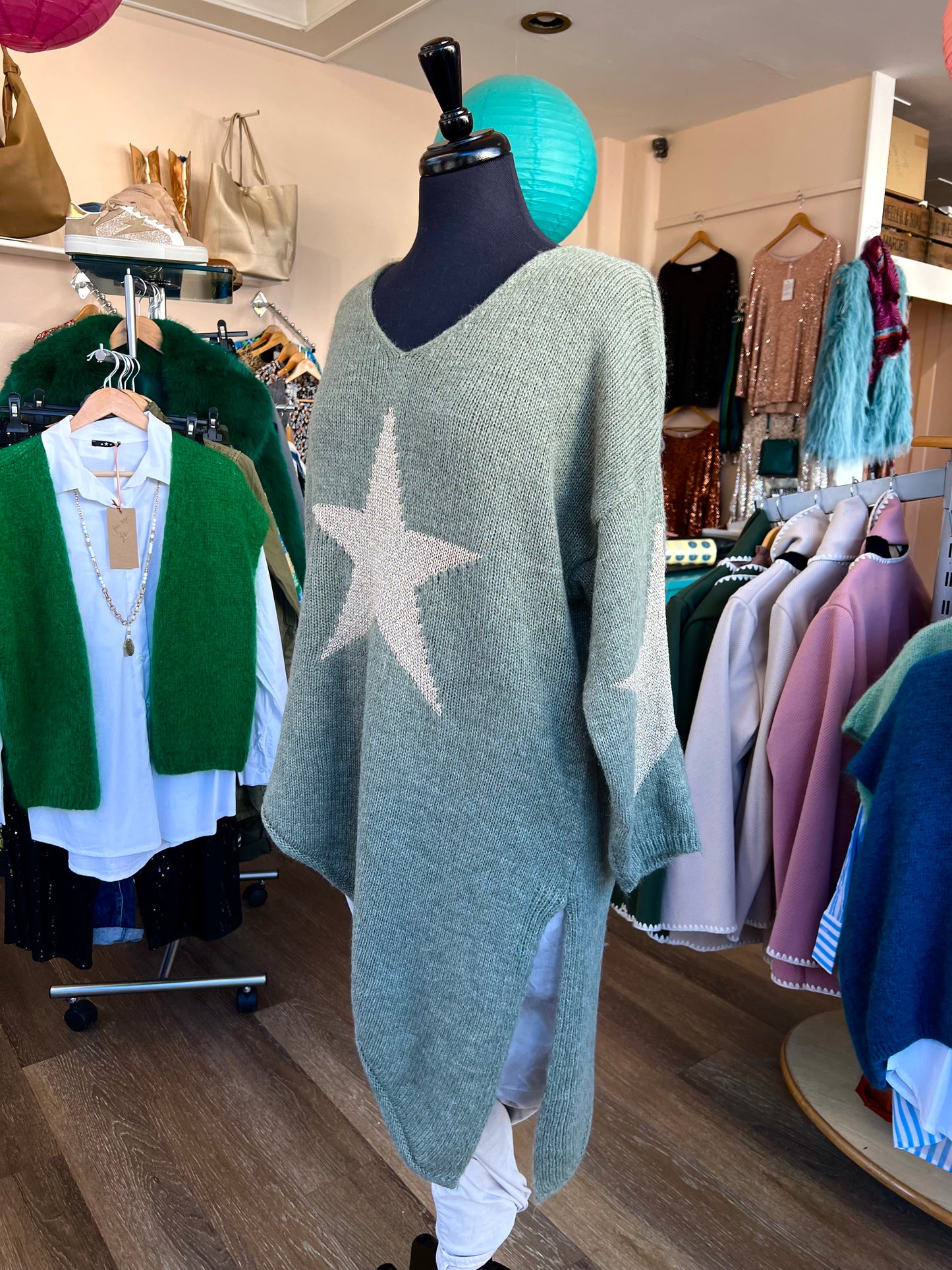 Olivia Asymmetric Star Jumper - Warm Khaki
