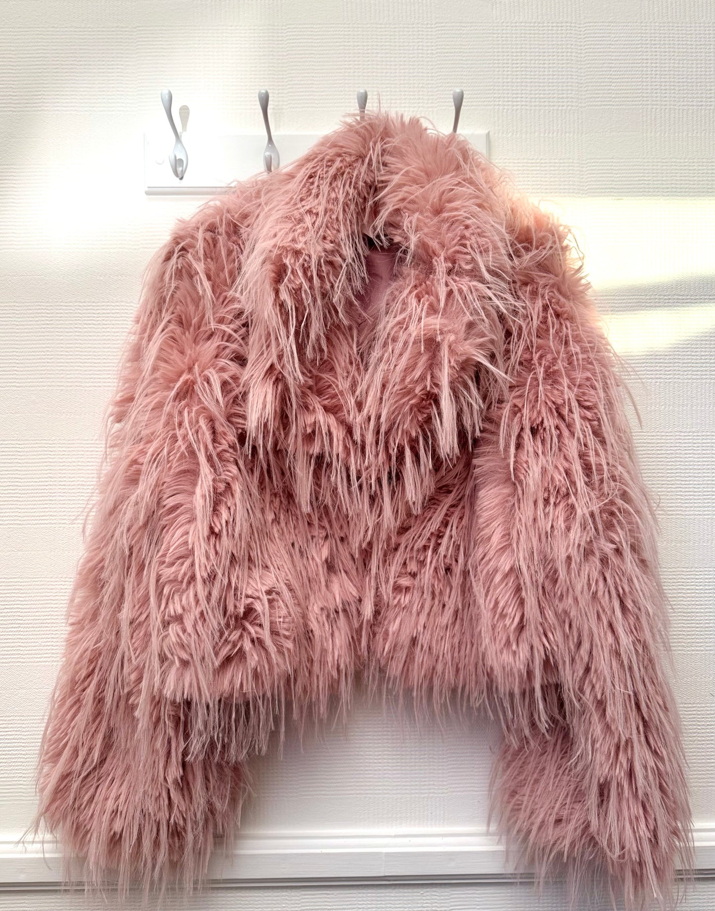 Fenella Shaggy Faux Fur Short Jacket - Powder Pink