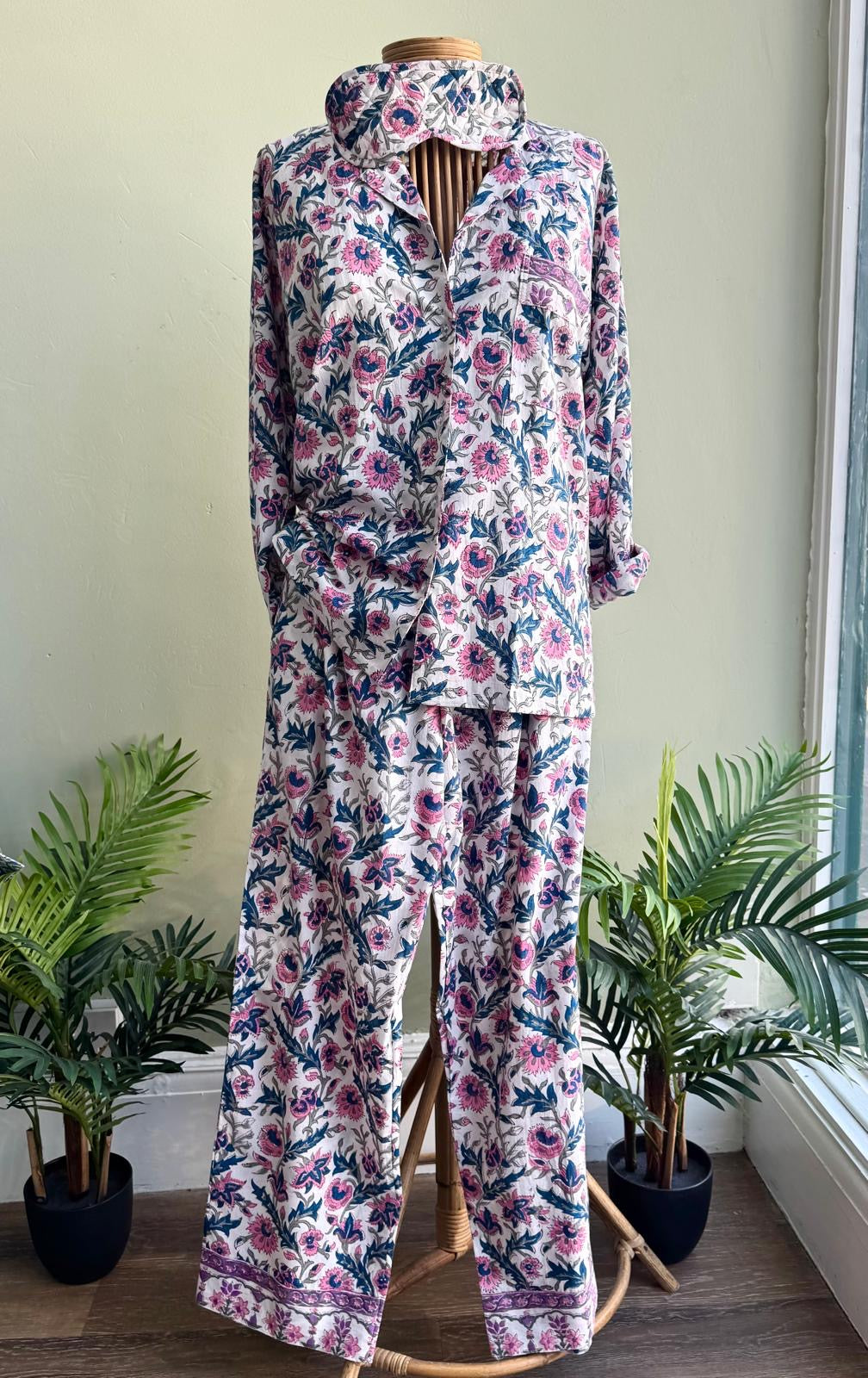 Tamarisk Bazaar Hand Block Printed Indian Cotton Pyjamas - Blue, White & Pink Floral