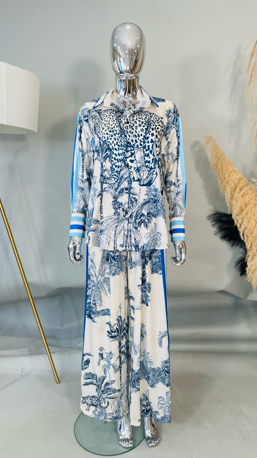 Lois Jungle Print Blue & White Co-Ord Trouser Suit With Stripe Trim