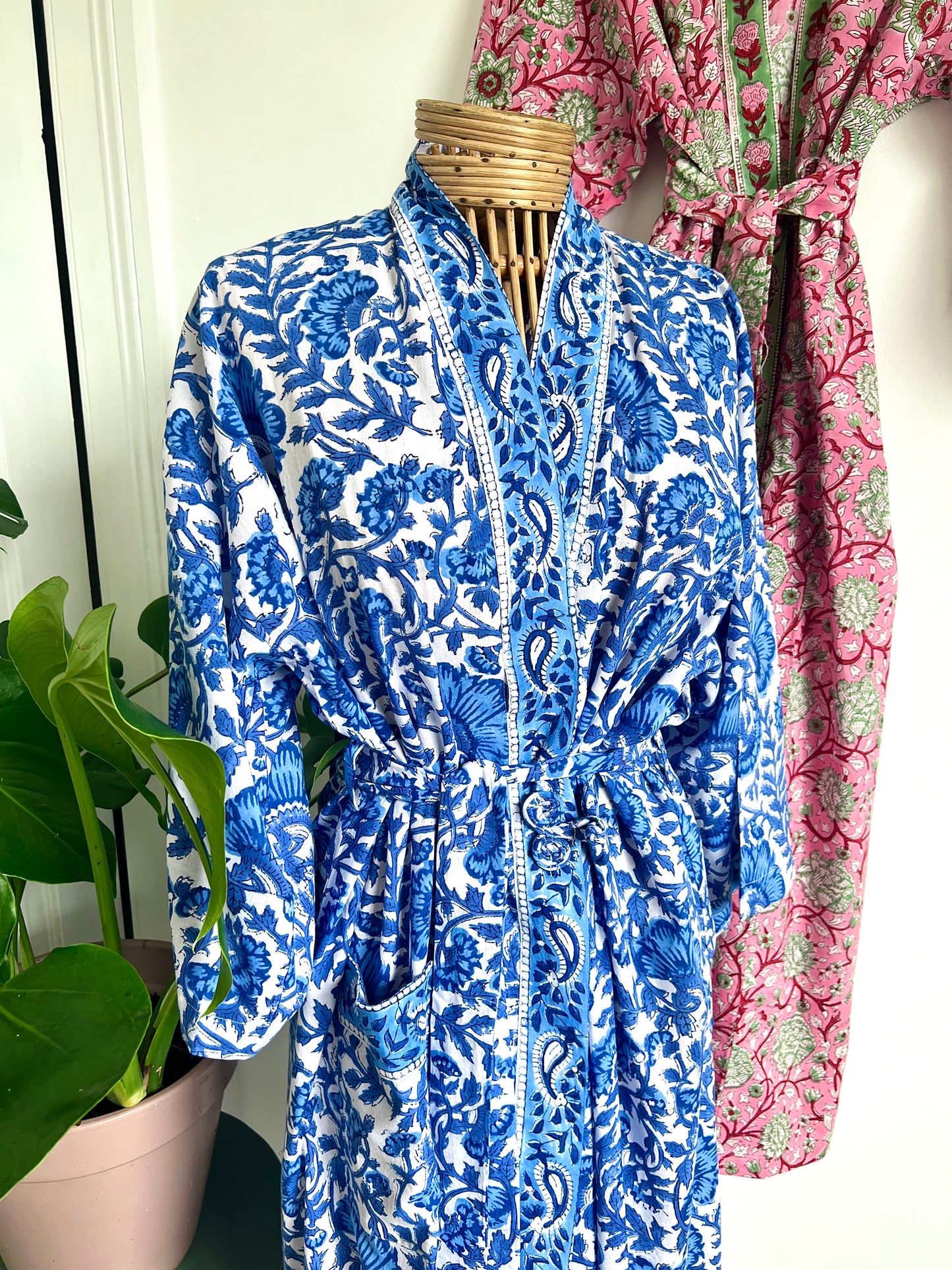 Lillian Hand Block Printed Indian Cotton Dressing Gown Robe - Blue & White Floral