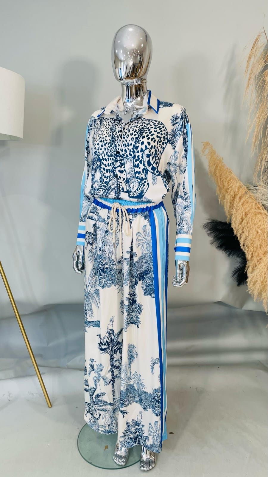 Lois Jungle Print Blue & White Co-Ord Trouser Suit With Stripe Trim