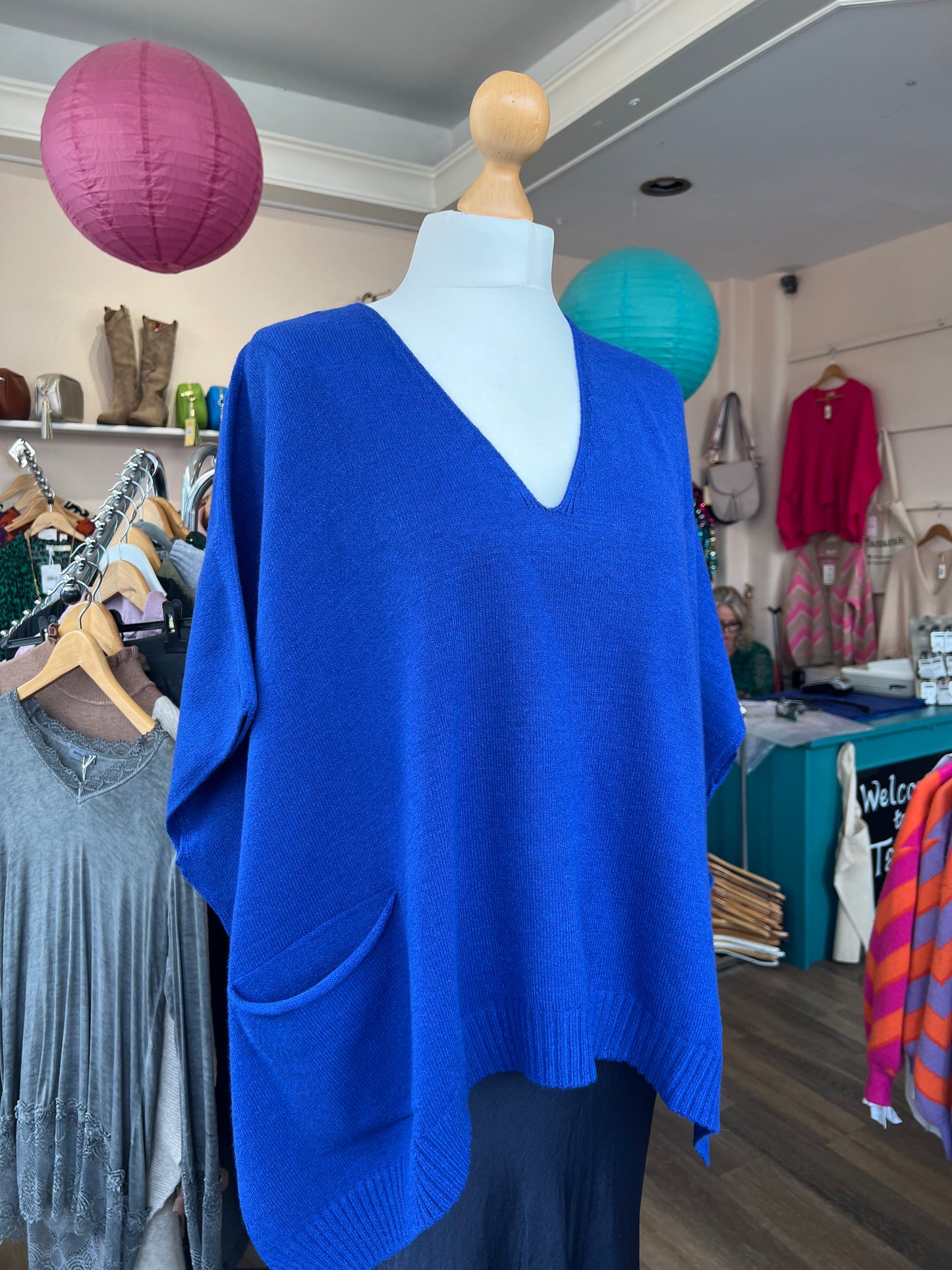 Della Poncho/Tank Top