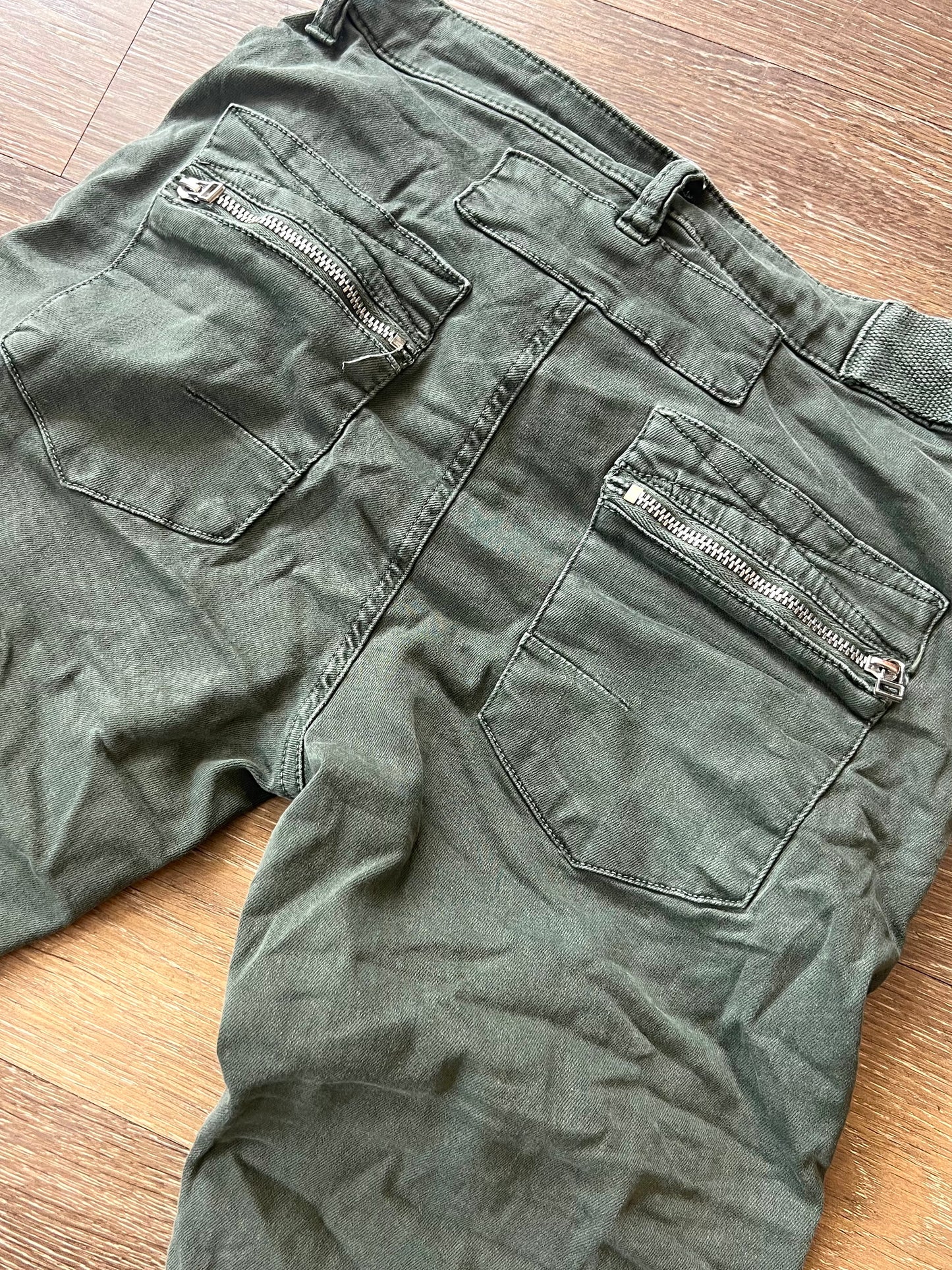 Melly & Co Khaki Jeans