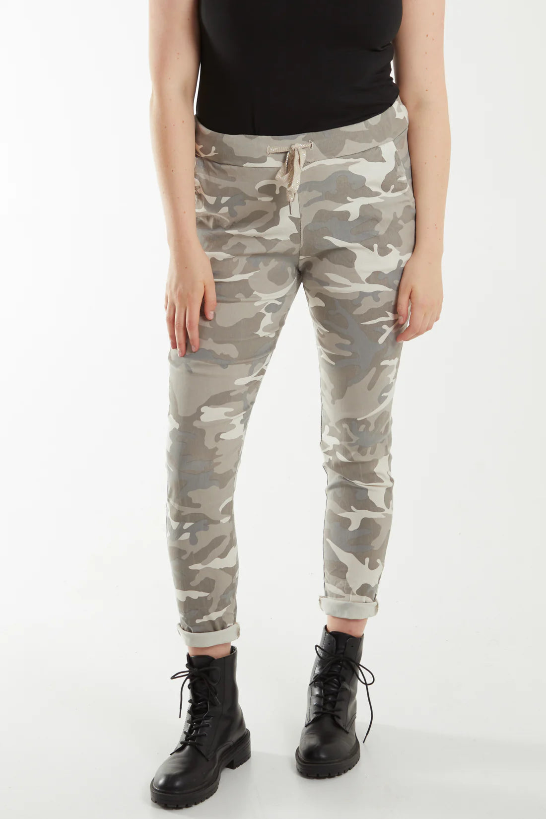 Magic Camouflage Trousers beige