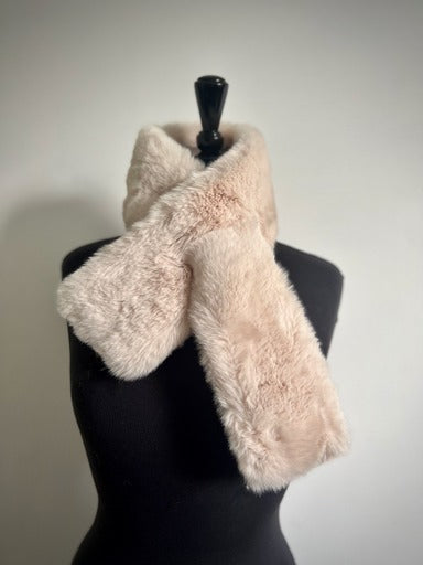 Lizzie Faux Fur Collar Scarf - 13 Colourso