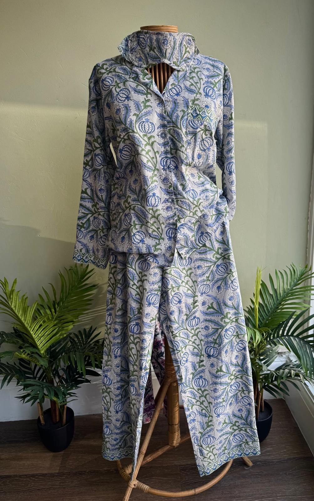 Tamarisk Bazaar Hand Block Printed Indian Cotton Pyjamas- Blue & Grey Floral