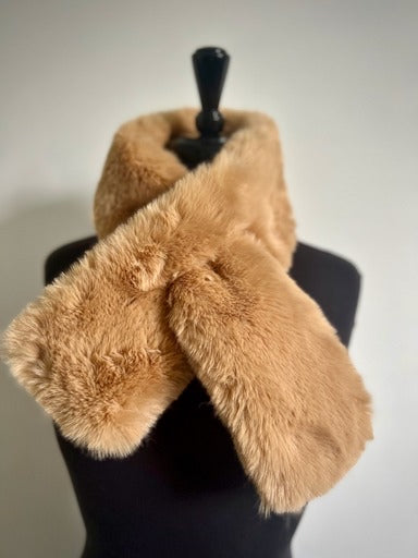 Lizzie Faux Fur Collar Scarf - 13 Colourso