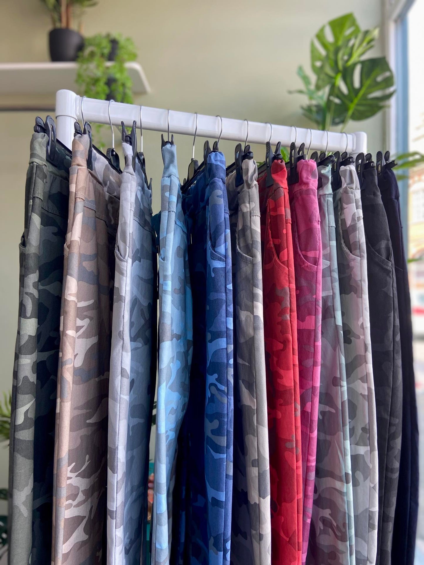 Jane Magic Camouflage Trousers