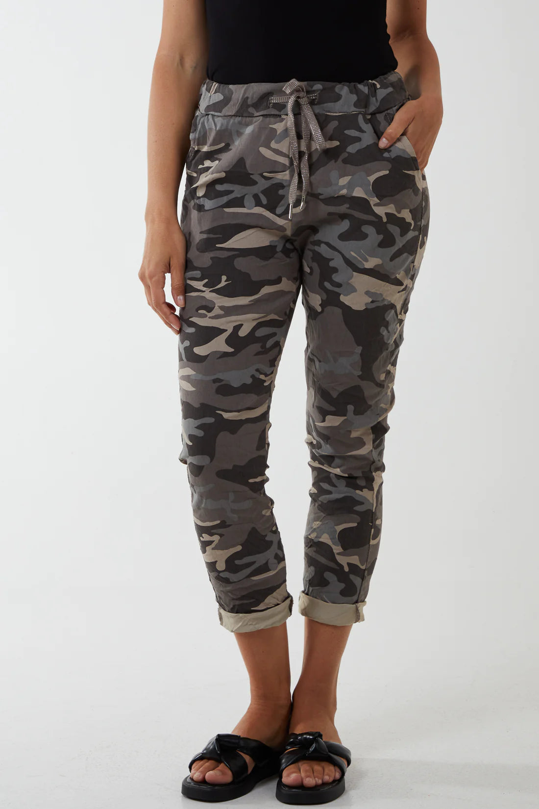 Jane Magic Camouflage Trousers