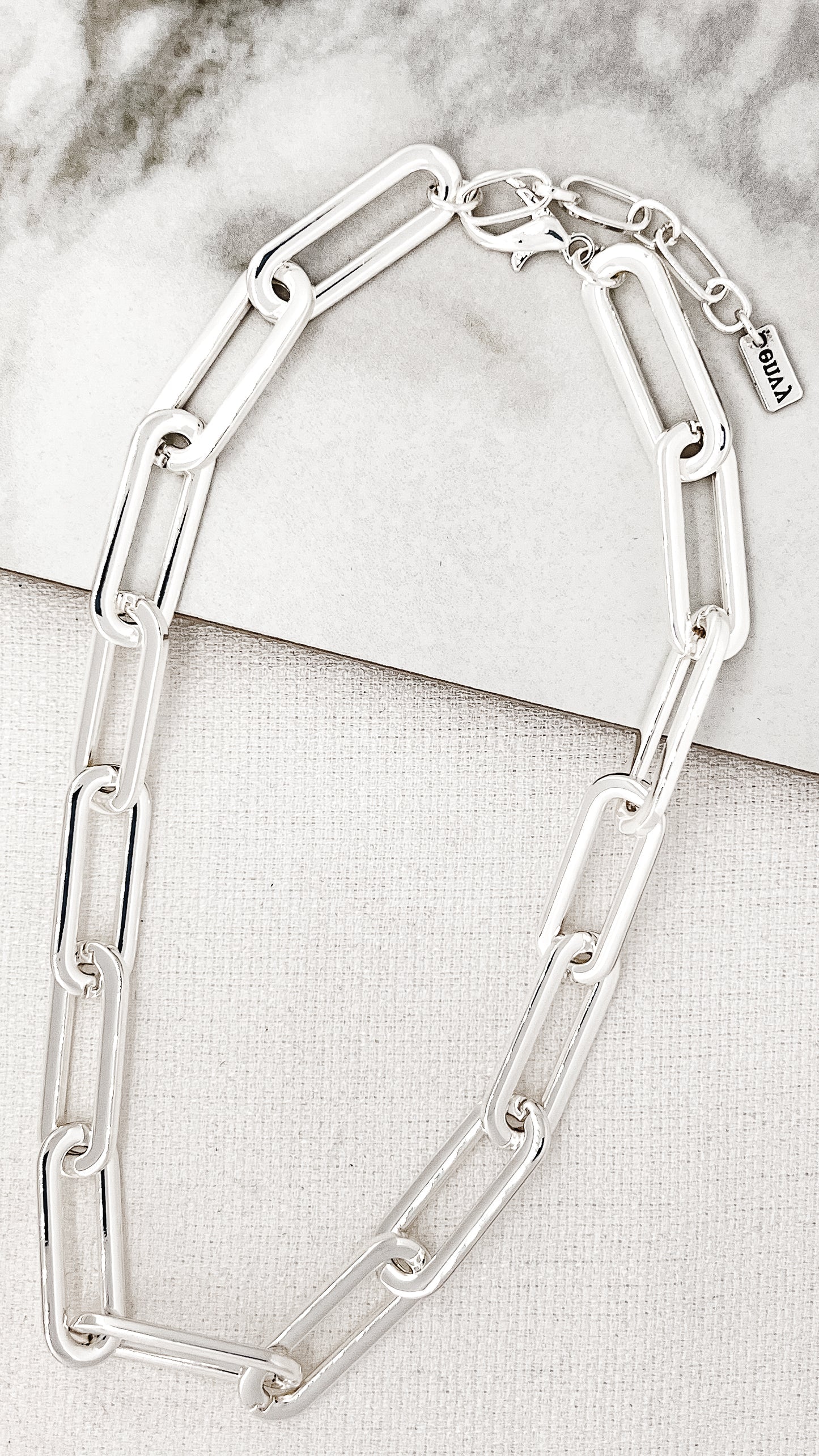 Envy Jewellery Chunky Short silver link neckace with lobster clasp