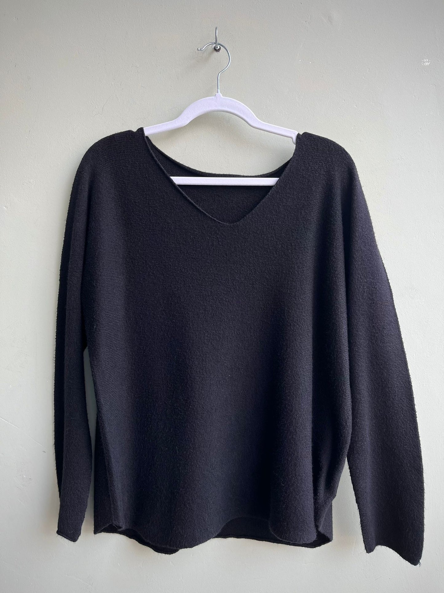 Tamarisk Core Collection Lightweight V Neck Jumper - 5 Colours