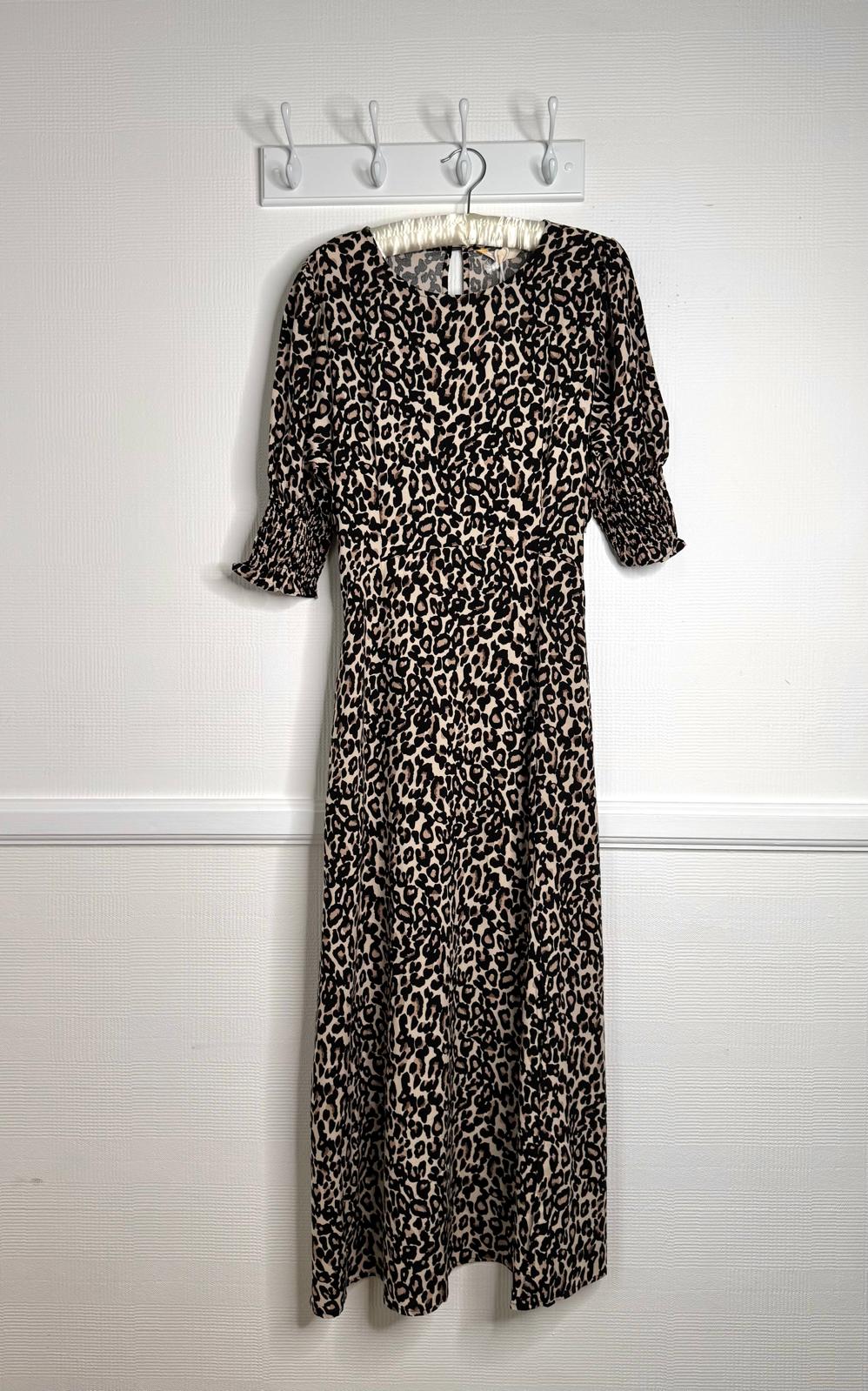Zoe Leopard Print Midi Tea Dress With Ruched Sleeves