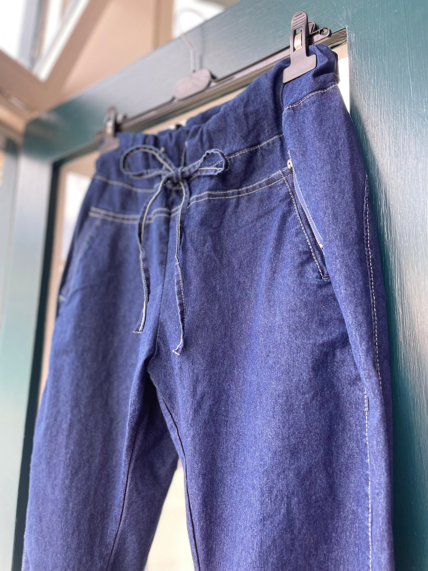 Suzy D Ultimate Jeans Joggers - Denim