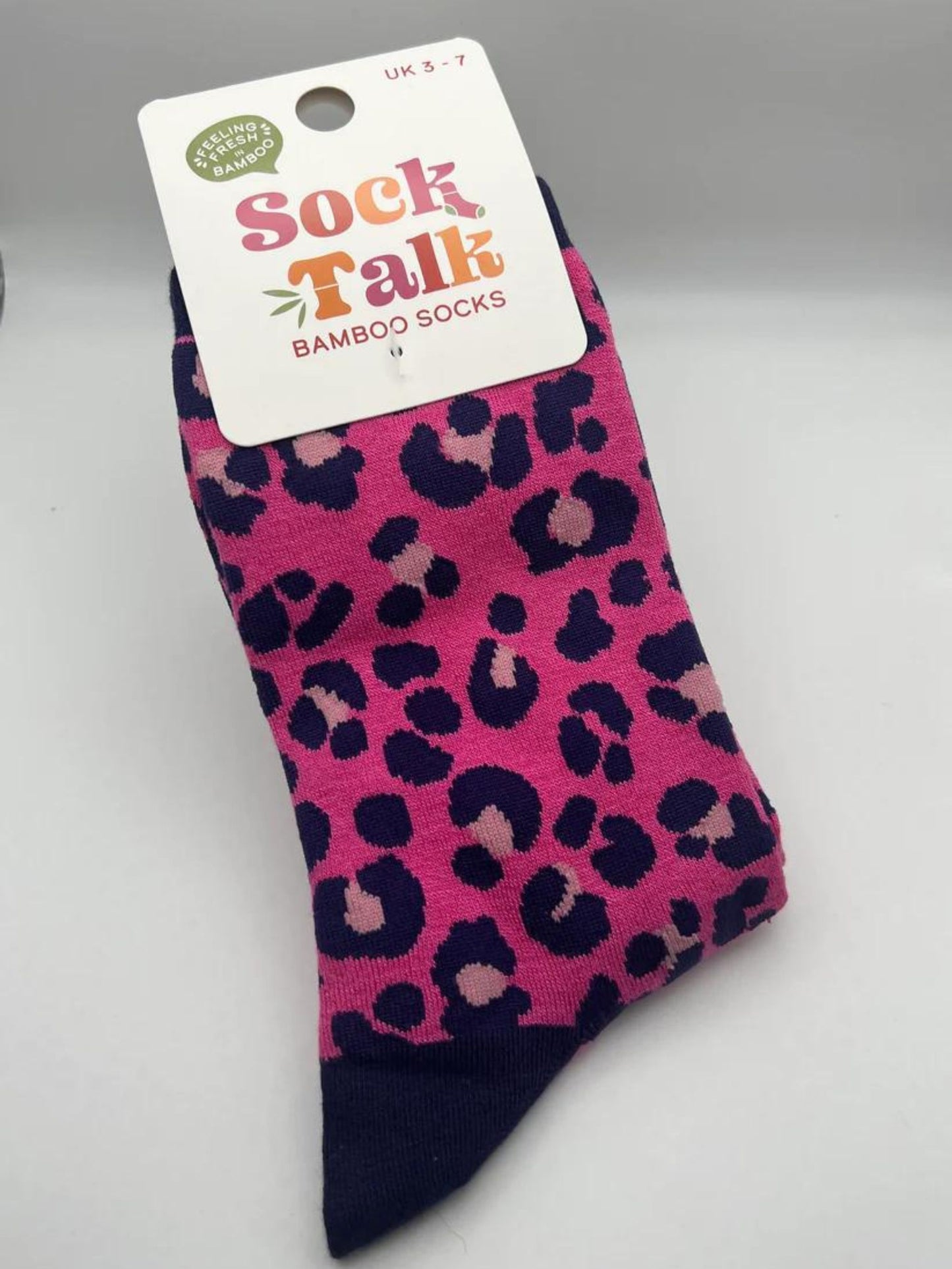 Women’s Pink Leopard Print Bamboo Socks