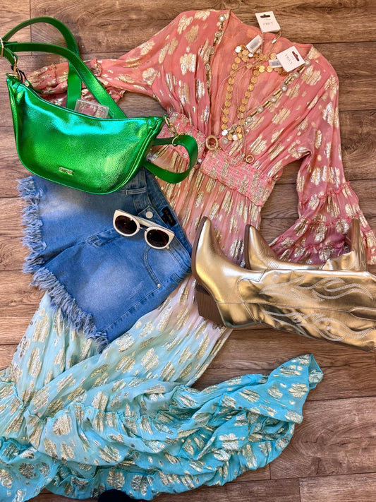 🎪 WHO’S YOUR FESTIVAL FASHION ICON? 🎤