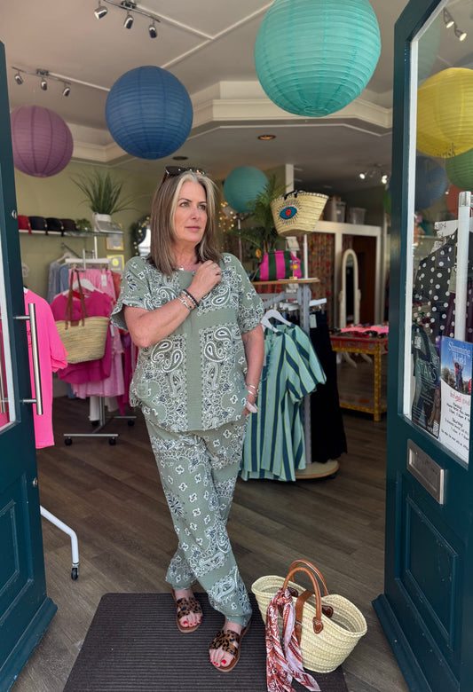 Sukie Cheesecloth Bandana Print Harem Pant Co Ord Set