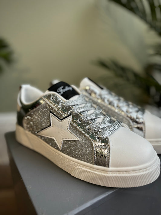 Silver & White Star Trainers With Silver Laces