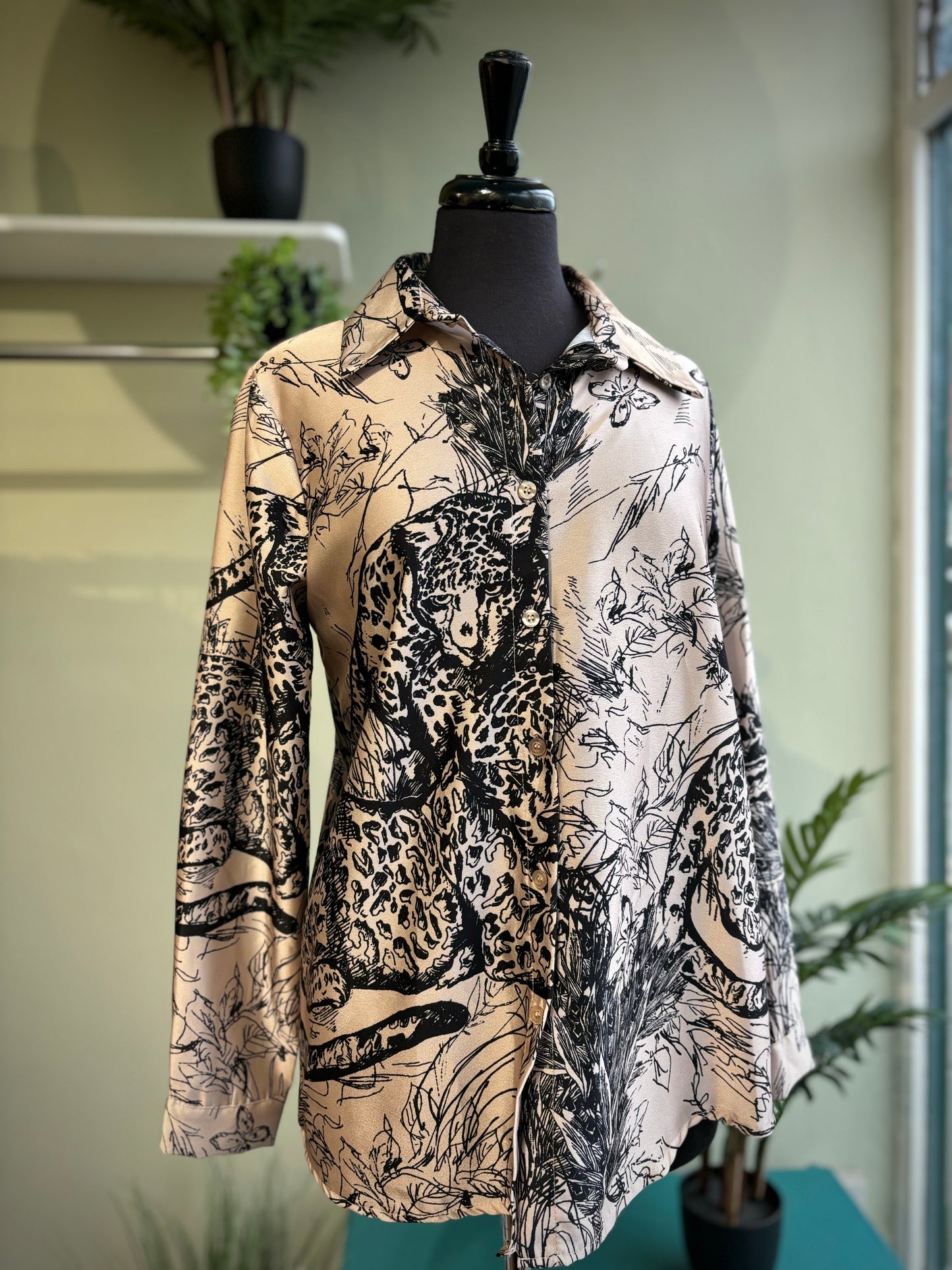 Melanie Ivory & Black Sketched Leopard Satin Shirt