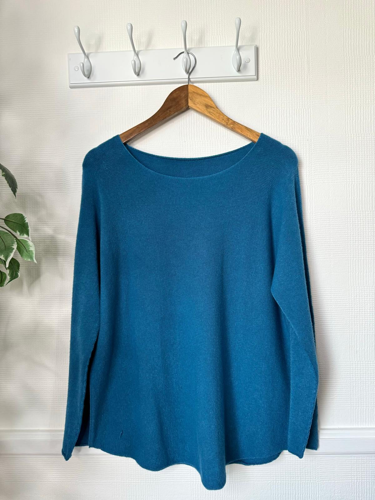 Tamarisk Core Collection Lightweight Jumper - Teal Khaki Or Cerise Pink