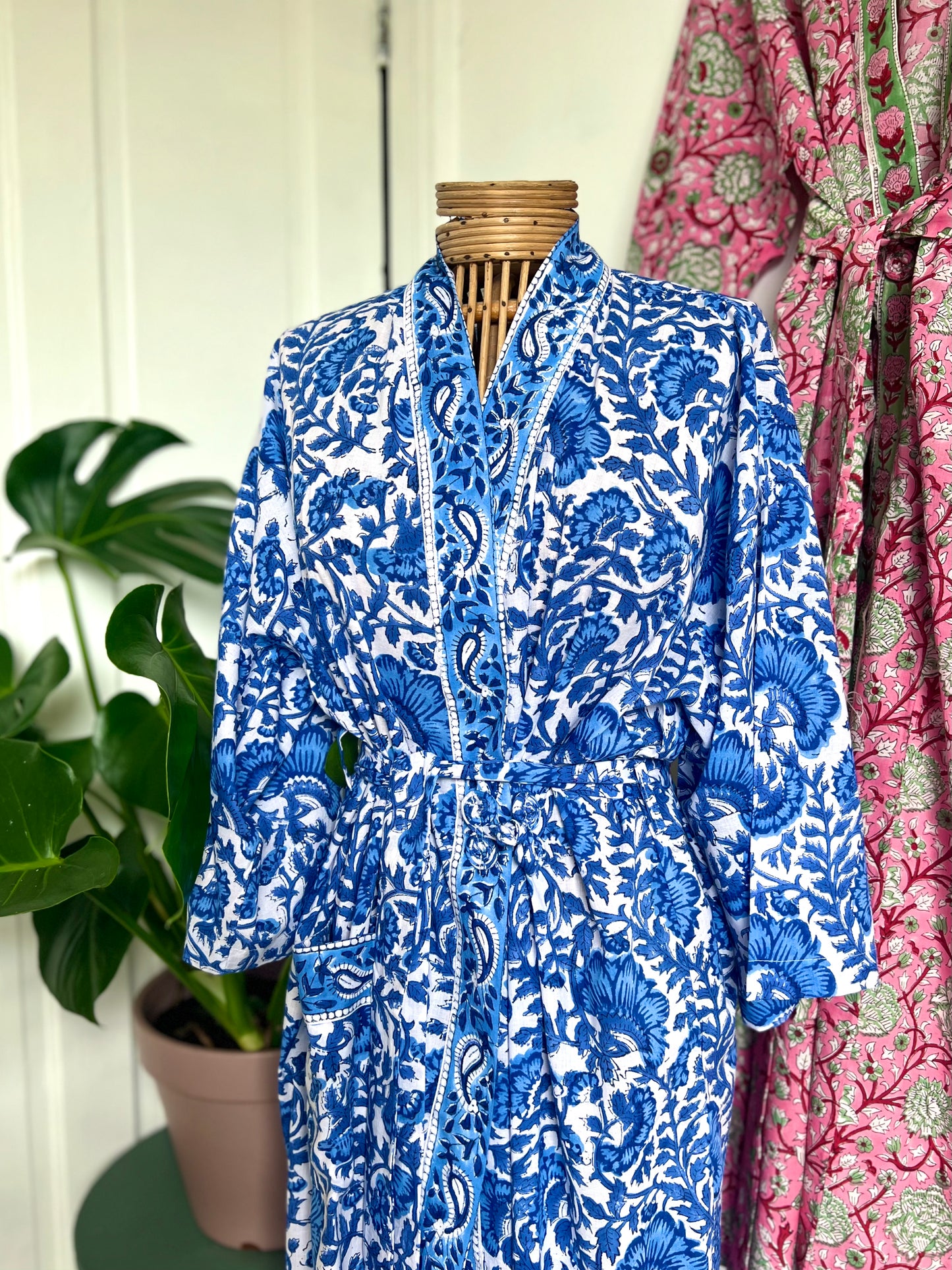 Lillian Hand Block Printed Indian Cotton Dressing Gown Robe - Blue & White Floral