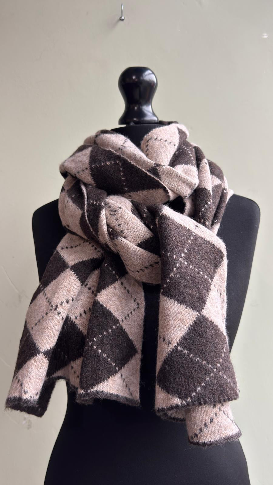 Argyle Wool Blend Scarf