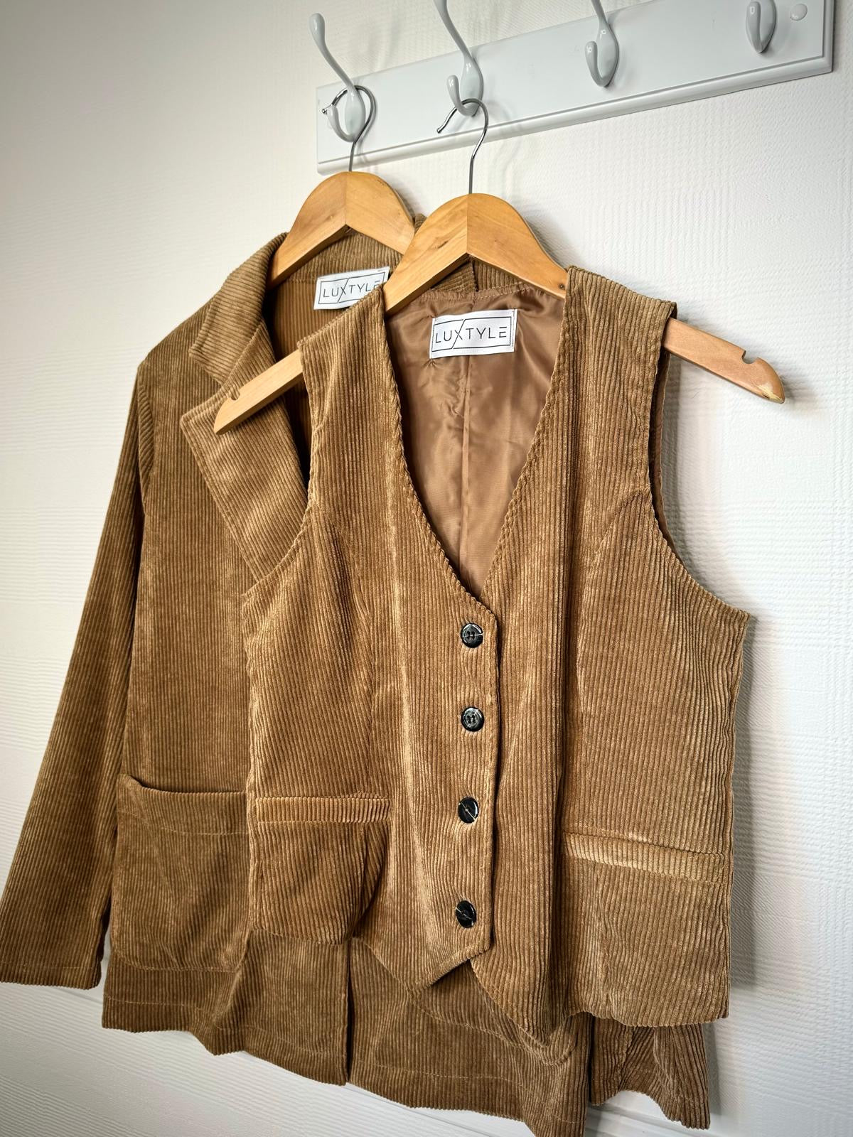 Victoria Classic Corduroy Jacket - Camel Or Black