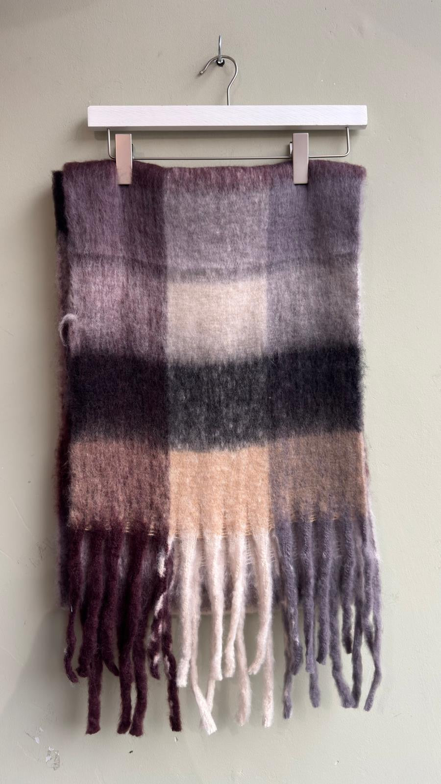 Wild Heather Checked Blanket Scarf