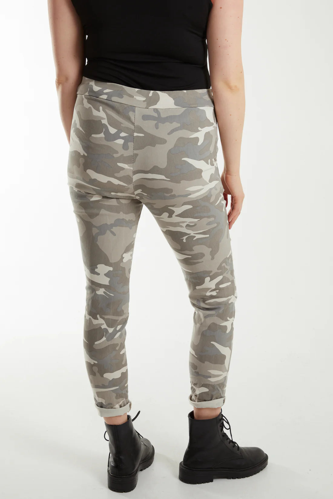 Jane Magic Camouflage Trousers