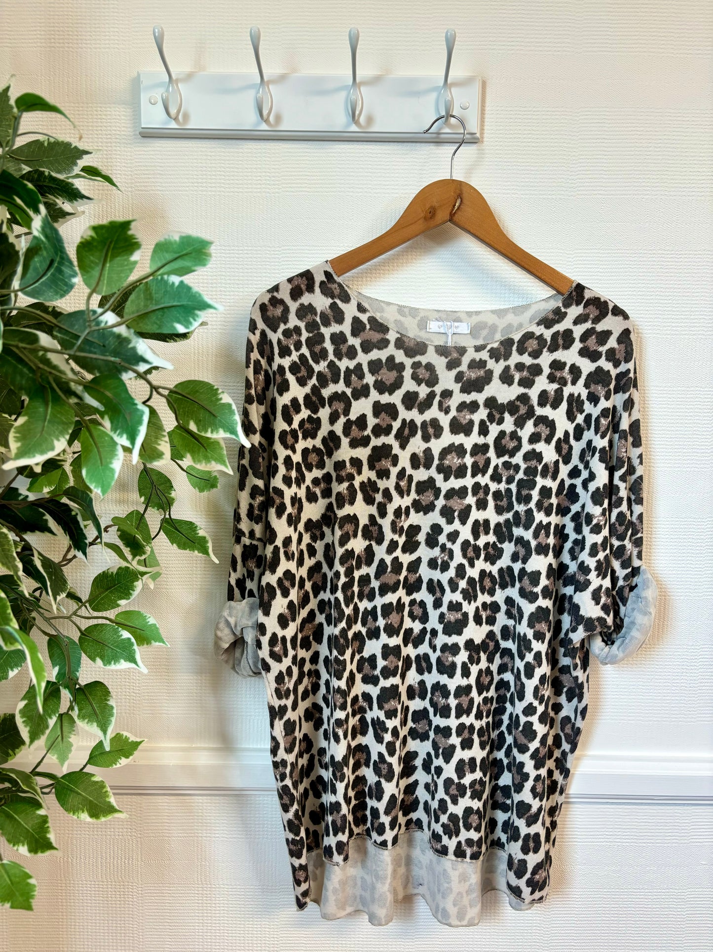 Lois Leopard Print Fine Knit Long Sleeved Top - 3 Colours