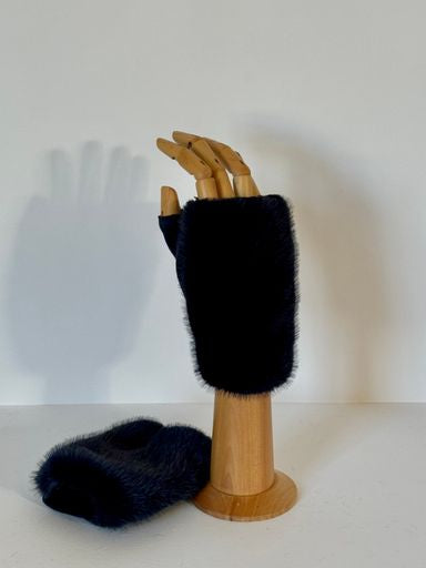 Faux Fur Fingerless Mittens black 