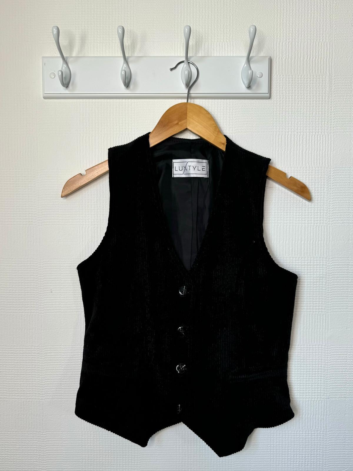 Victoria Classic Corduroy Waistcoat Camel Or Black