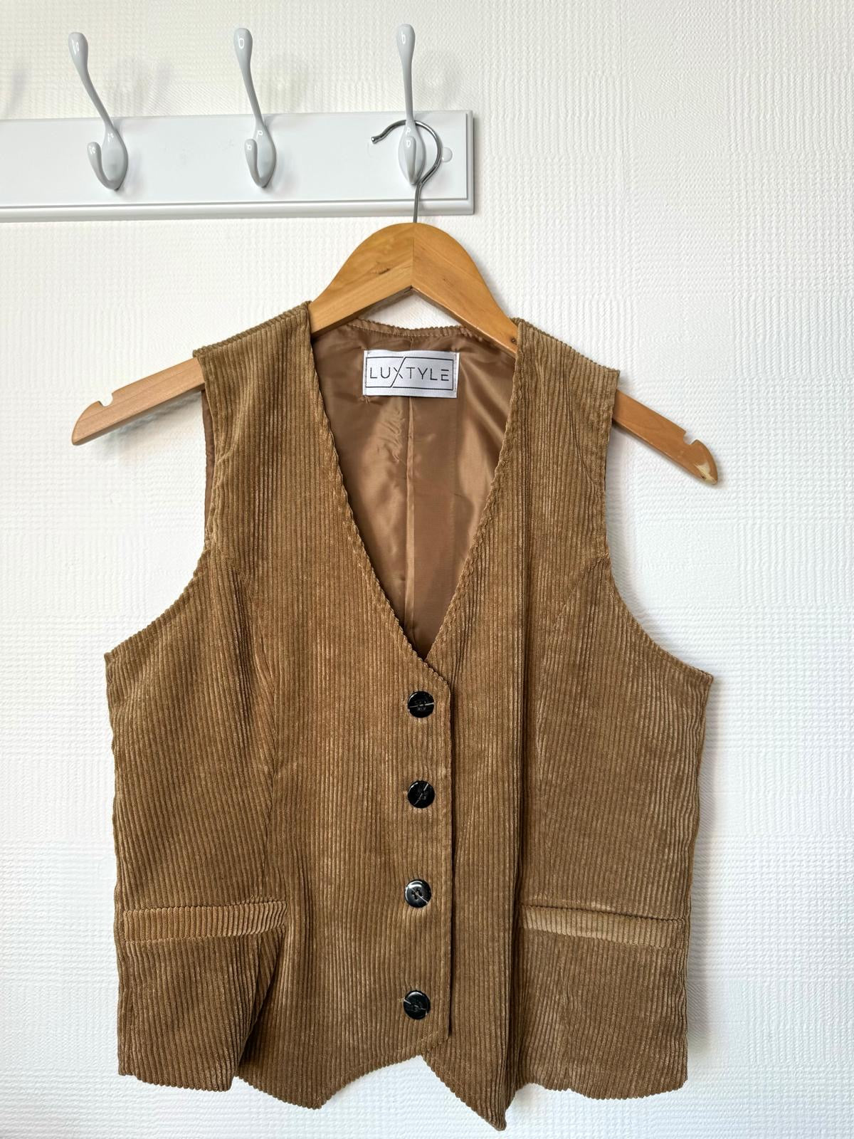 Victoria Classic Corduroy Waistcoat Camel Or Black