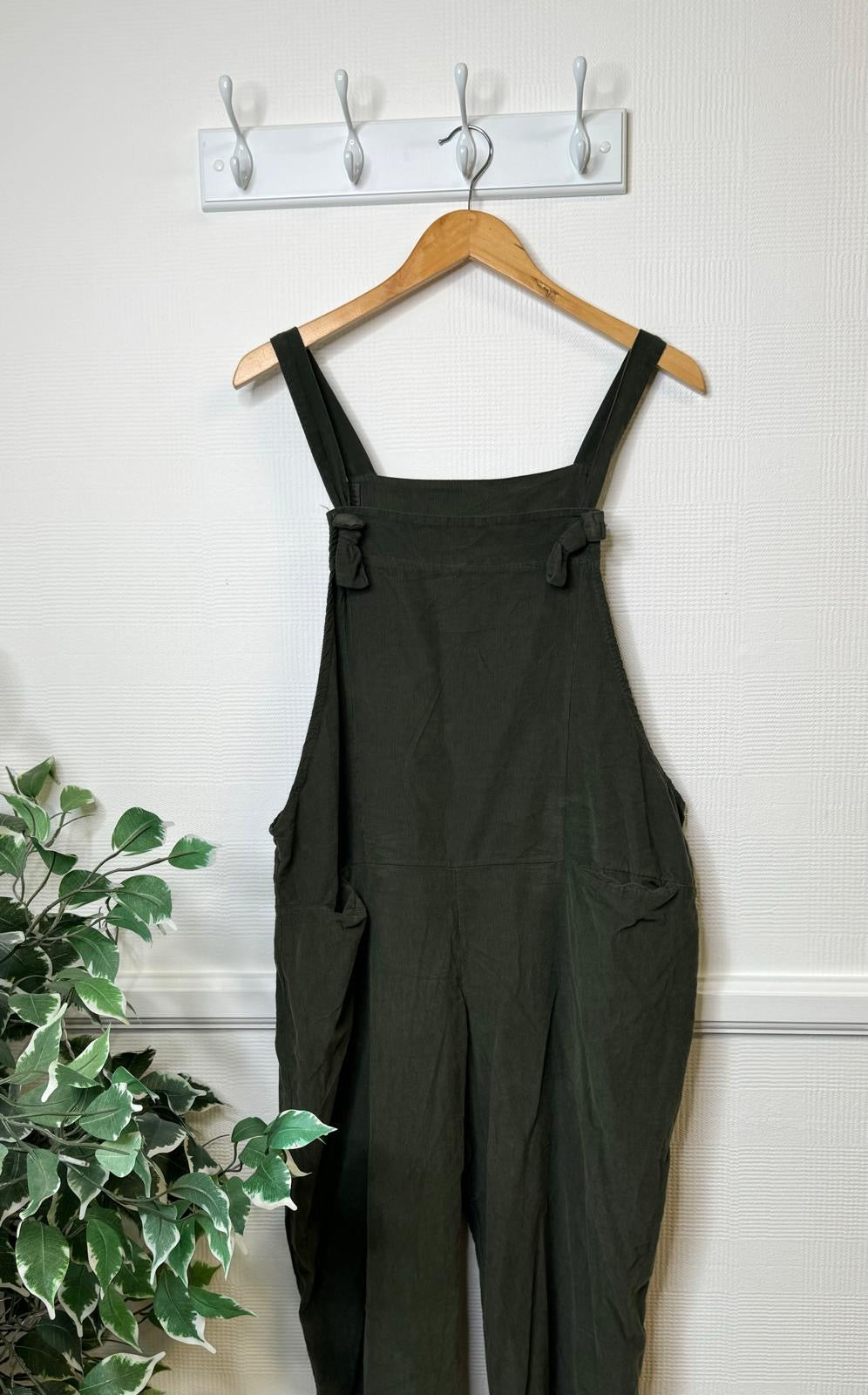 Cotton Needlecord Knot Fastening Dungarees green 