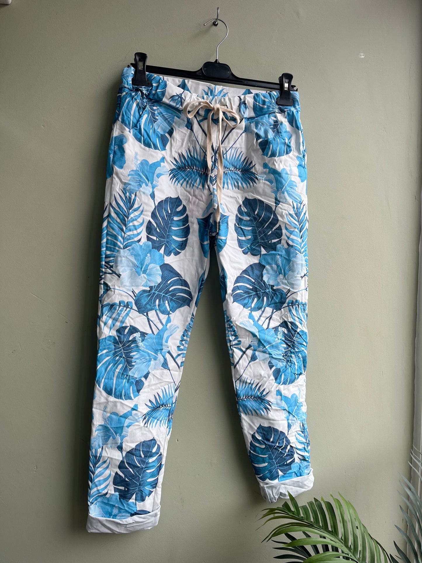 Belinda Printed Magic Trousers - Palm Print