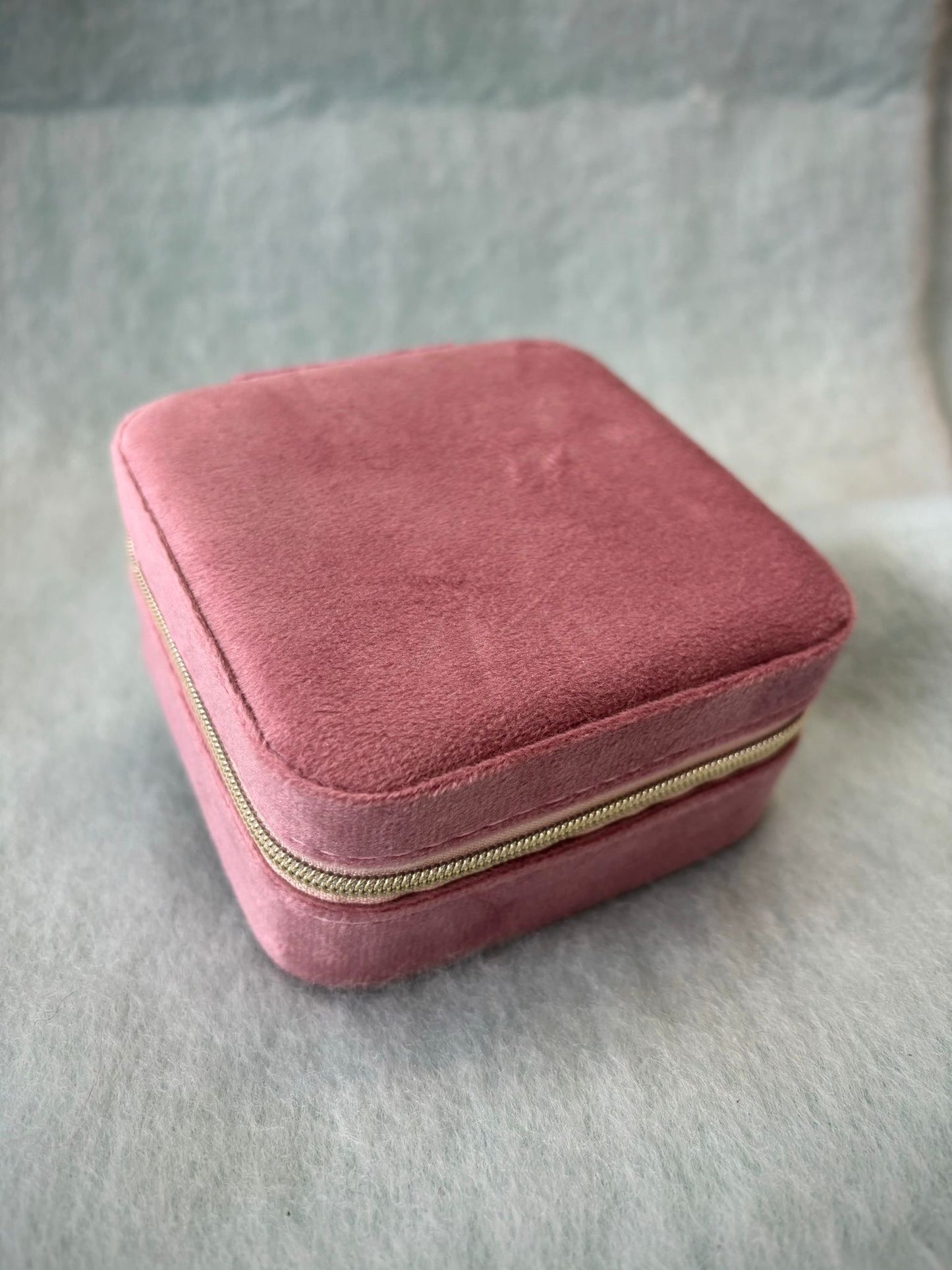 Plush Velvet Travel Jewellery Box - 4 Colours