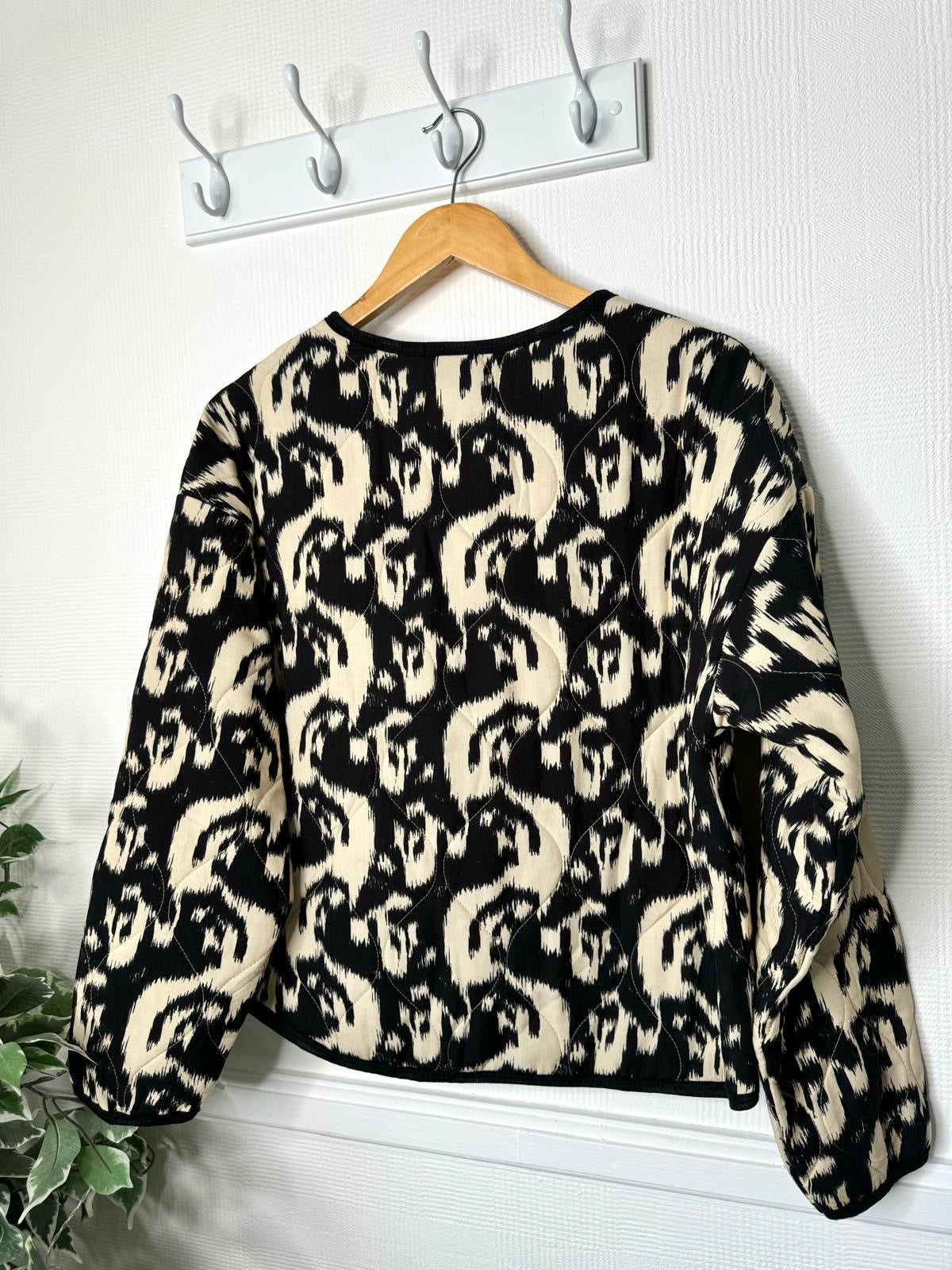 Harriet Black & White Ikat Print Quilted Padded Boxy Jacket