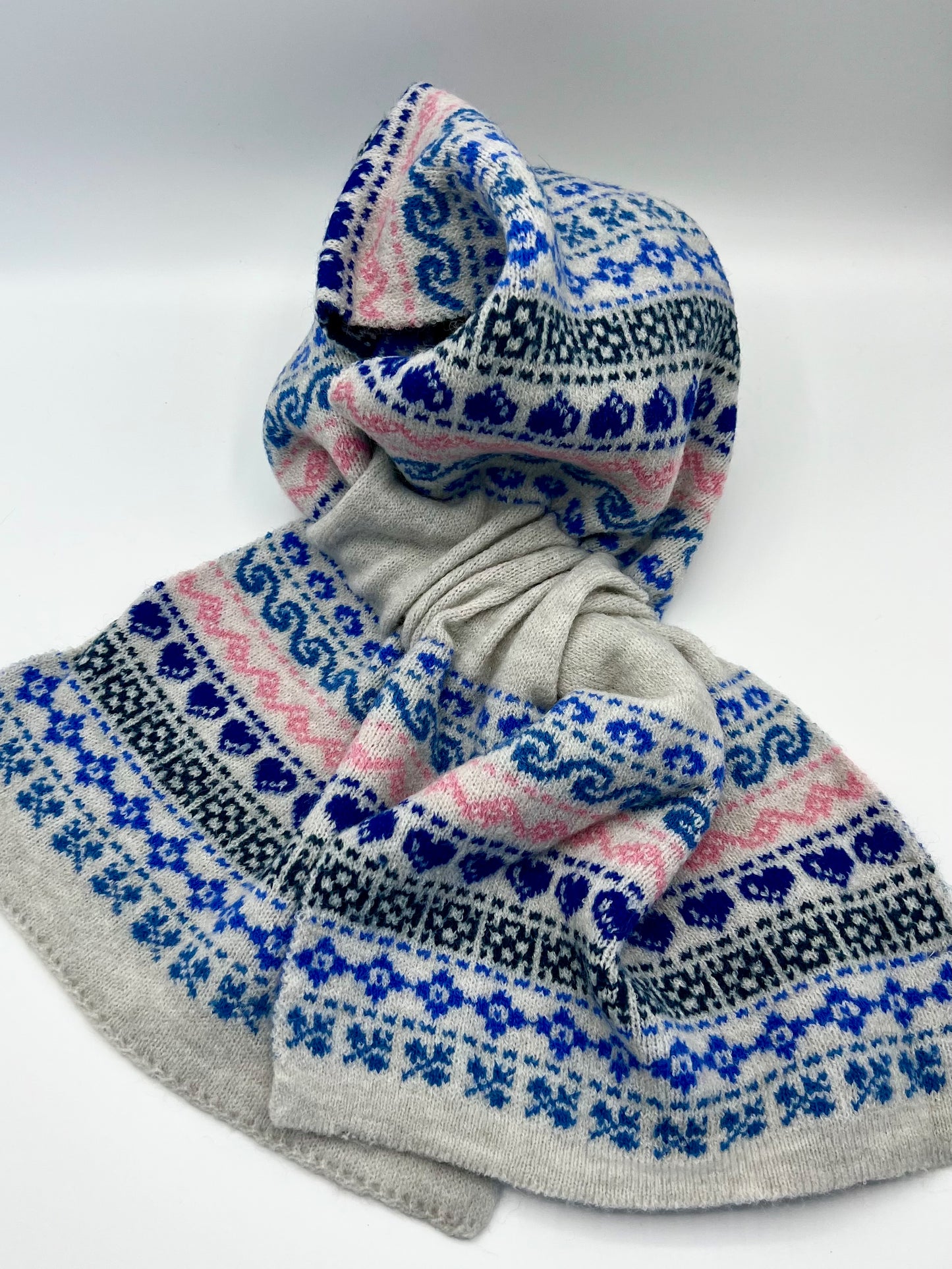 Nordic Alpine Style Pull-Through Scarf - 2 Colours
