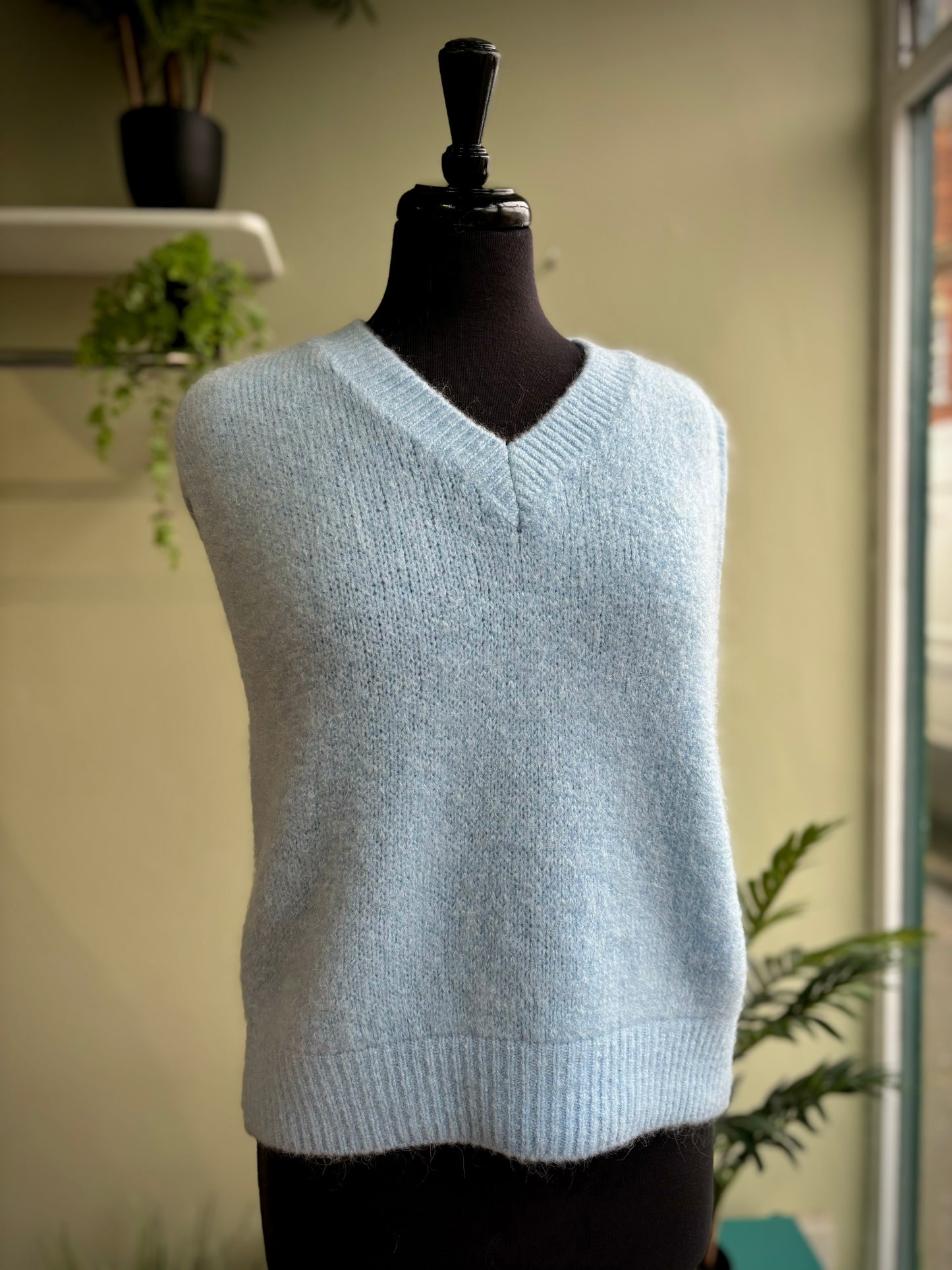 Alpaca blend tank top knitted vest pastel blue