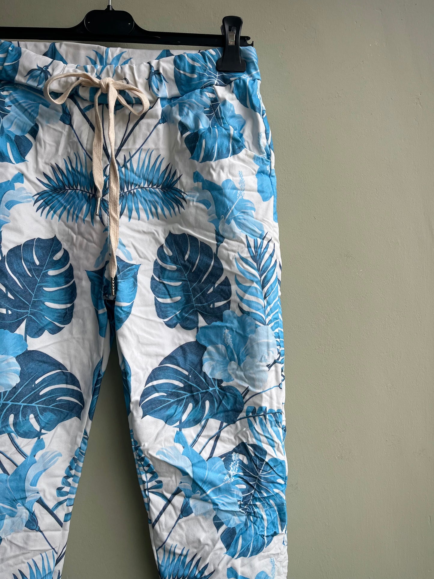 Belinda Printed Magic Trousers - Palm Print