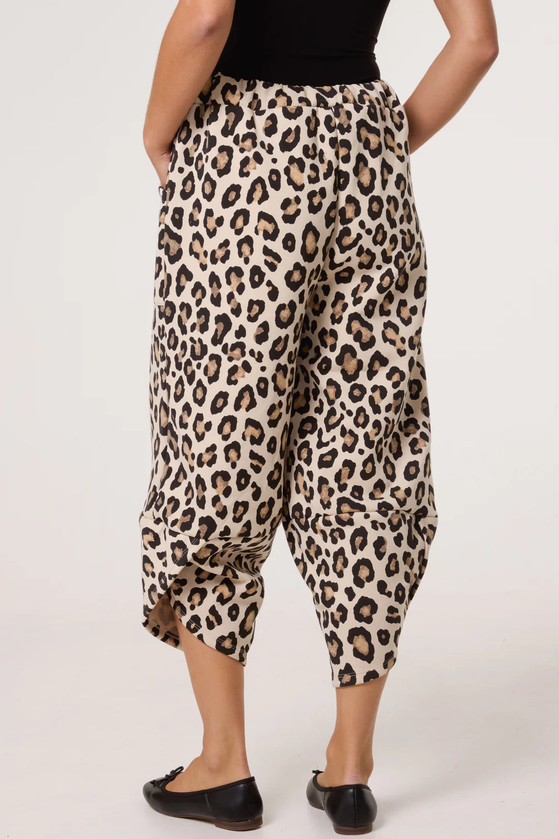 Priya Scuba Leopard Print Cocoon Pants