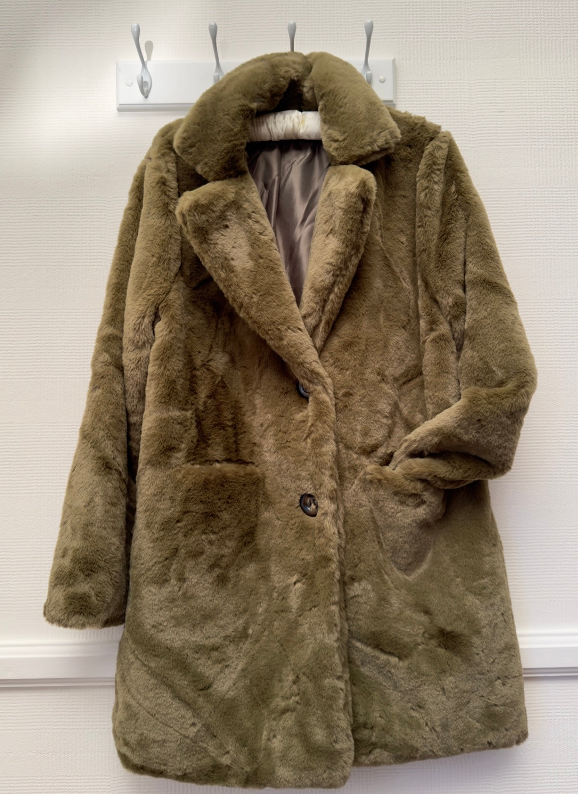 Mallory Plush Faux Fur Coat - Bright Olive Green